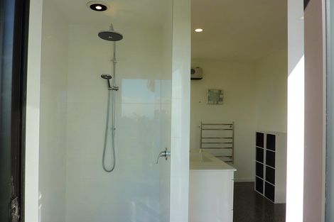 Photo of property in 371 Kaipikari Road, Urenui, 4375