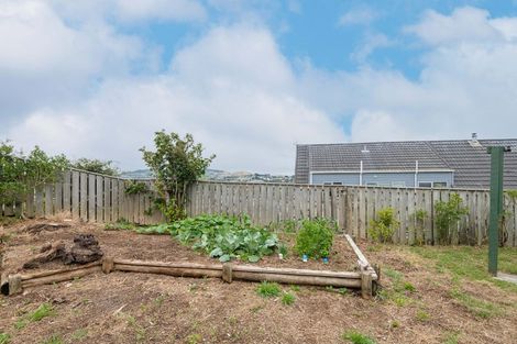 Photo of property in 5 Montserrat Place, Grenada Village, Wellington, 6037