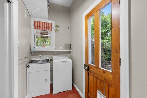 Photo of property in 93 Dyers Pass Road, Cashmere, Christchurch, 8022