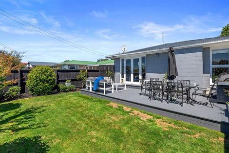 Photo of property in 301 Sawyers Arms Road, Bishopdale, Christchurch, 8053