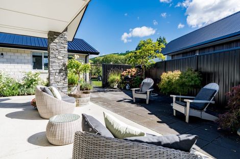 Photo of property in 13 Franks Place, Outram, 9019