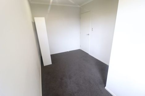 Photo of property in 15 Bonny Crescent, Massey, Auckland, 0614