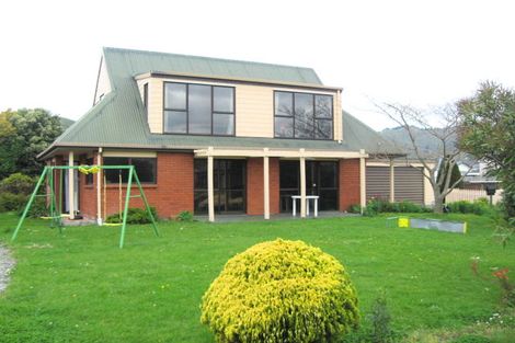 Photo of property in 4 Helena Way, The Wood, Nelson, 7010