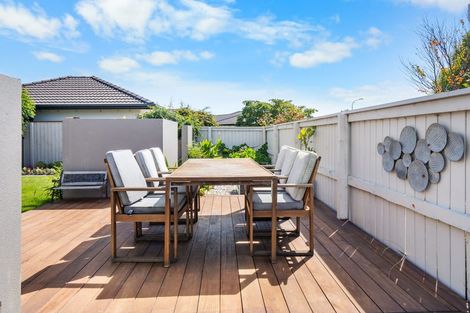 Photo of property in 12 Annaby Drive, Northwood, Christchurch, 8051