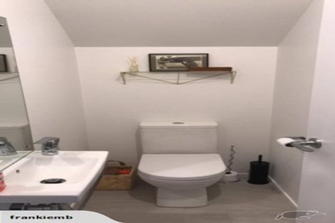 Photo of property in 10 Manutewhau Road, Massey, Auckland, 0614