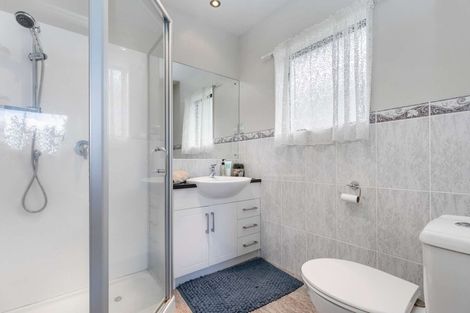 Photo of property in 39 South Kensington Way, Henderson, Auckland, 0612