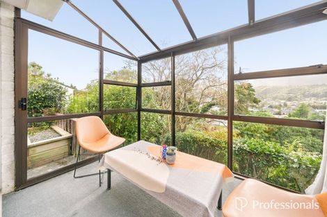 Photo of property in 7a Lincoln Grove, Wainuiomata, Lower Hutt, 5014