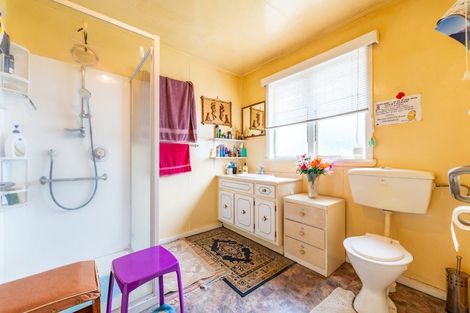 Photo of property in 5 Edward Street, Waimate, 7924