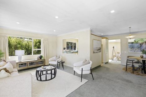 Photo of property in 233a Whites Line East, Waiwhetu, Lower Hutt, 5010