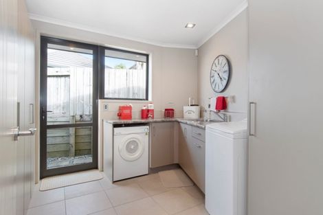 Photo of property in 28 Woodleigh Place, Ohauiti, Tauranga, 3112