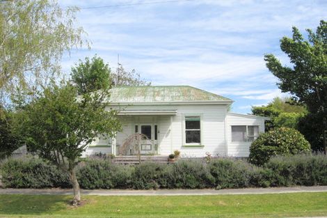 Photo of property in 114 Whitaker Street, Whataupoko, Gisborne, 4010