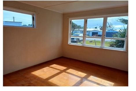 Photo of property in 14 Argyle Street, Waipu, 0510