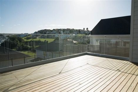 Photo of property in 7 Kaipuke Crescent, Gulf Harbour, Whangaparaoa, 0930