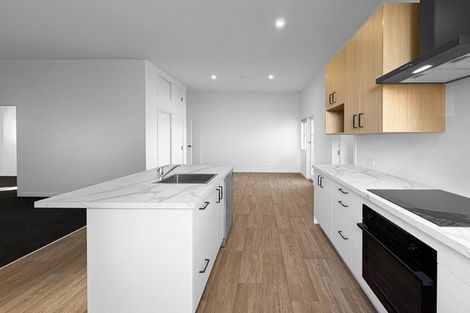 Photo of property in 23 Egmont Street, Castlecliff, Whanganui, 4501