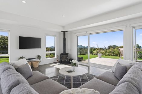 Photo of property in 308 Owhiwa Road, Parua Bay, Onerahi, 0192