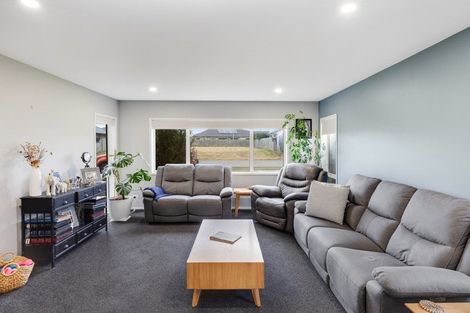 Photo of property in 16 Chimera Street, Pegasus, 7612
