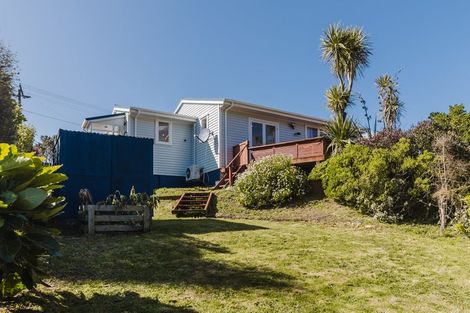Photo of property in 5 Matatiro Street, Titahi Bay, Porirua, 5022