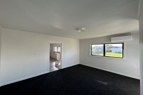 Photo of property in 16 Slako Crescent, Ruakaka, 0116