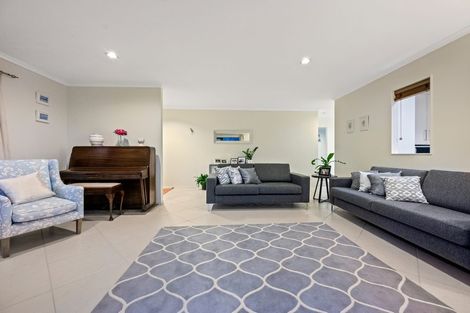 Photo of property in 422 Ridge Road, Coatesville, Albany, 0793