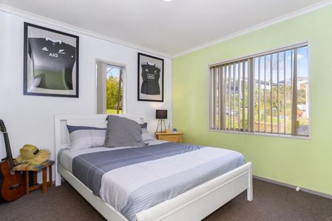 Photo of property in 15 Homestead Place, Welcome Bay, Tauranga, 3112