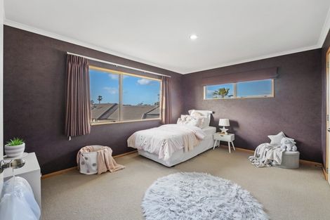 Photo of property in 5 Shire Place, Papamoa Beach, Papamoa, 3118