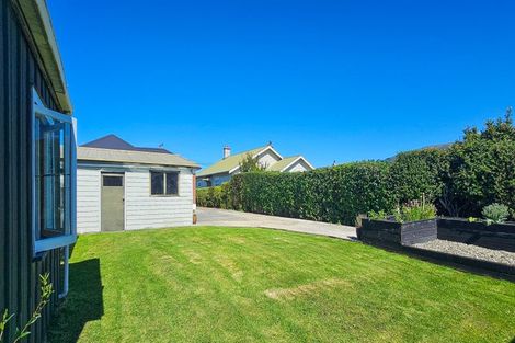 Photo of property in 192 Gladstone Road, Dalmore, Dunedin, 9010