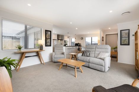 Photo of property in 204 Te Okuroa Drive, Papamoa, 3118