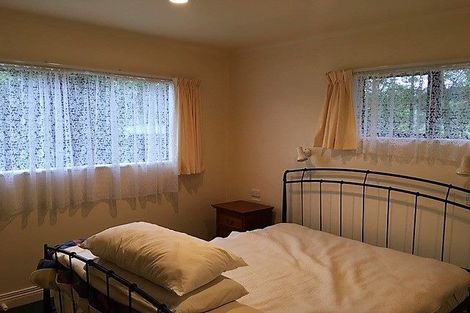 Photo of property in 1319 Kahikatea Flat Road, Kaukapakapa, 0871