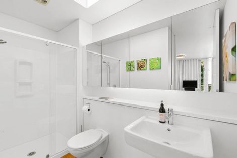 Photo of property in 120b Pioneer Road, Moturoa, New Plymouth, 4310