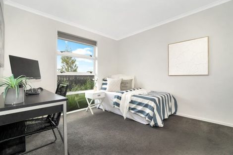 Photo of property in 16 Empire Crescent, Papamoa, 3118