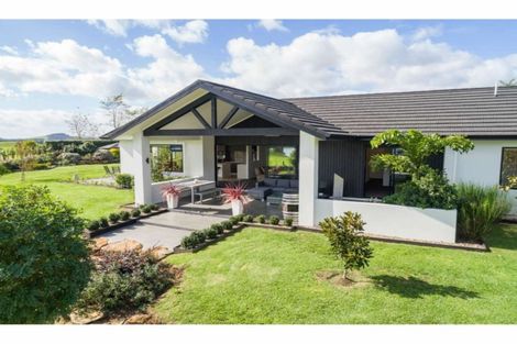 Photo of property in 10 Cochrane Drive, Kerikeri, 0230