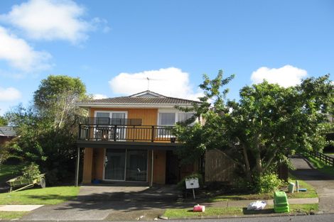 Photo of property in 2/31 Rotoiti Avenue, Pakuranga Heights, Auckland, 2010