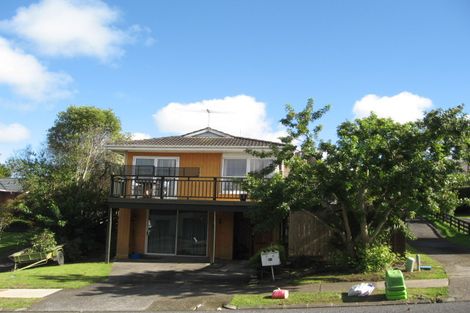 Photo of property in 2/31 Rotoiti Avenue, Pakuranga Heights, Auckland, 2010