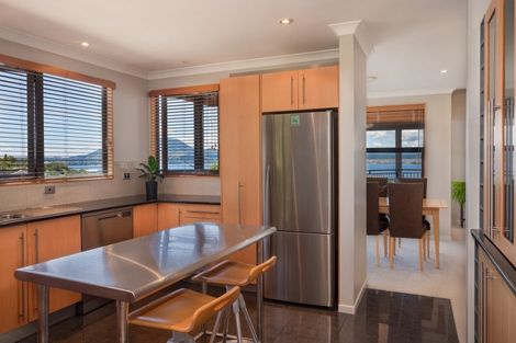 Photo of property in 18 Wakeman Road, Acacia Bay, Taupo, 3330