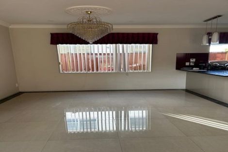 Photo of property in 40 Kestev Drive, Flat Bush, Auckland, 2016