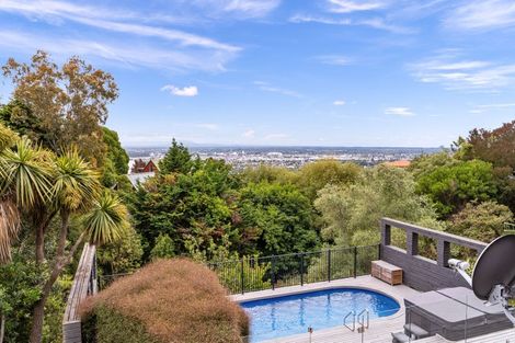 Photo of property in 34 Takahe Drive, Cashmere, Christchurch, 8022