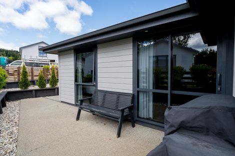 Photo of property in 5 Ella Lane, Green Island, Dunedin, 9018