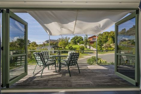Photo of property in 3 Patton Place, Tairua, 3508