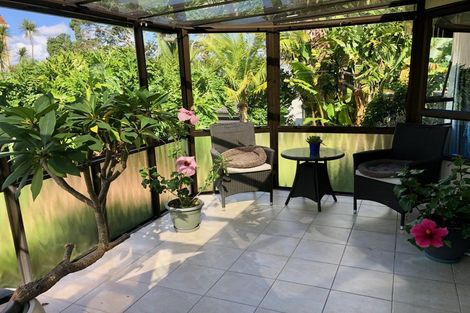 Photo of property in 2/59a Norwood Road, Bayswater, Auckland, 0622