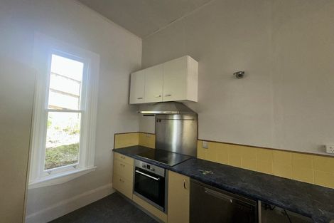 Photo of property in 121 Wellington Street, Picton, 7220