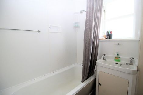 Photo of property in 49 Burgoyne Street, Woodville, 4920