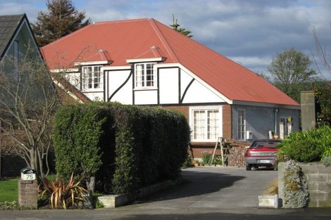 Photo of property in 77 Highbury Drive, Levin, 5510