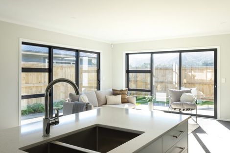 Photo of property in 48 Te Ara O Roimata, Wainuiomata, Lower Hutt, 5014