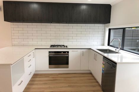 Photo of property in 7 Desert Gold Lane, Wallaceville, Upper Hutt, 5018