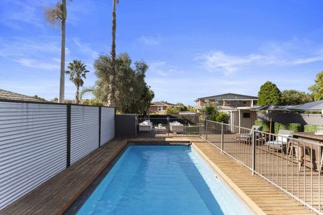 Photo of property in 9 The Anchorage, Sunnyhills, Auckland, 2010