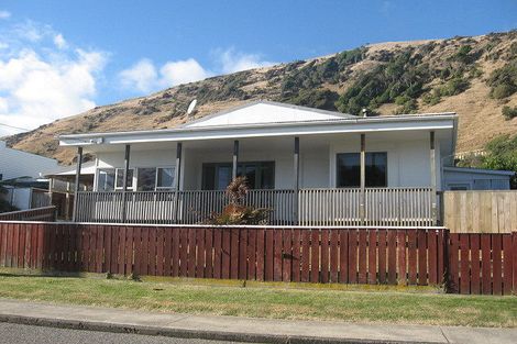 Photo of property in 73 Ames Street, Paekakariki, 5034