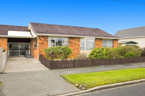 Photo of property in 17 Freyberg Street, Saint Kilda, Dunedin, 9012