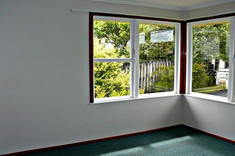 Photo of property in 105 Titirangi Road, New Lynn, Auckland, 0600