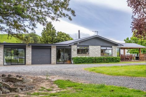 Photo of property in 1008 Cowper Road, Dannevirke, 4976
