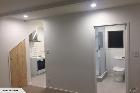 Photo of property in 3/57 Lake Road, Devonport, Auckland, 0624